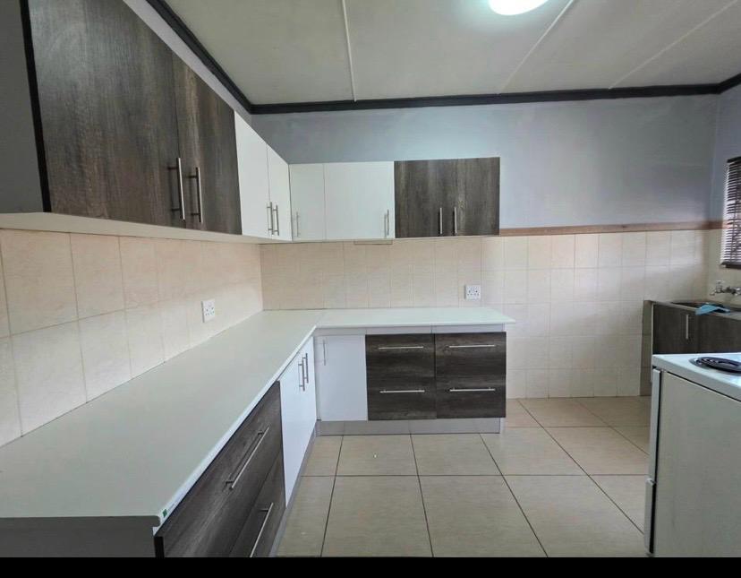 To Let 2 Bedroom Property for Rent in Dagbreek Ext 4 Free State